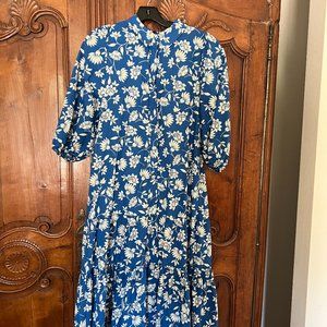 Blue and White Tiered Floral